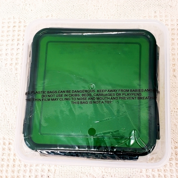 2 Sets of 2 Nesting Food storage containers - Picture 5 of 14